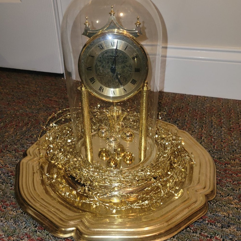Gold Centerpiece Clock